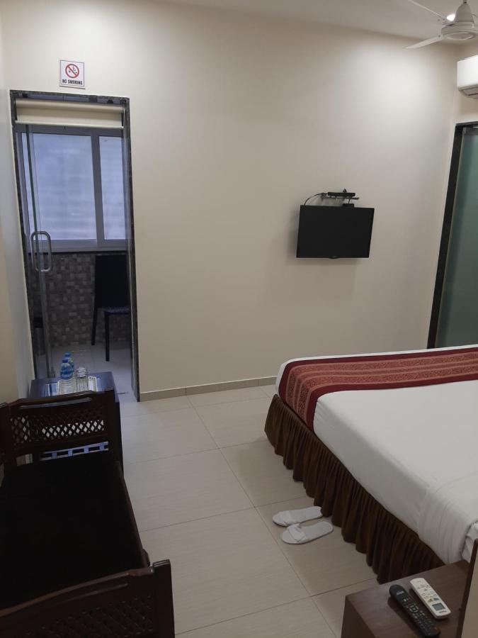 Hotel Ananya Калькутта Экстерьер фото