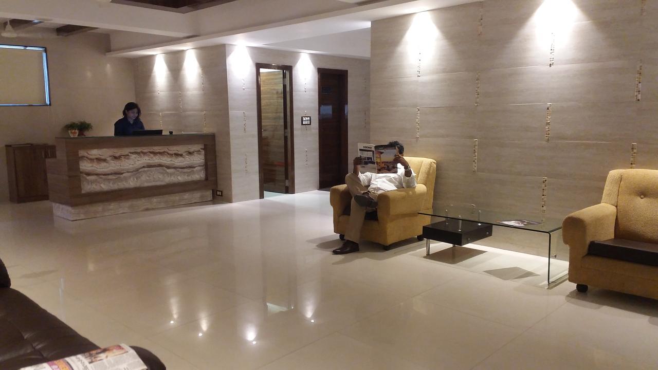 Hotel Ananya Калькутта Экстерьер фото
